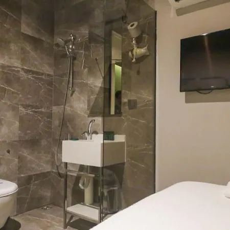 Upper House 4* Каш